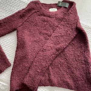 Abercrombie & Fitch sweater